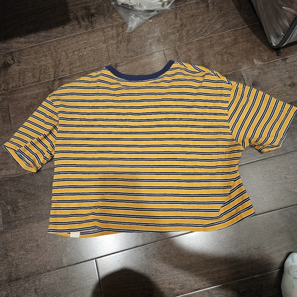 Pull&Bear Striped Orange and Blue Cropped T-Shirt Size M - Picture 2 of 4
